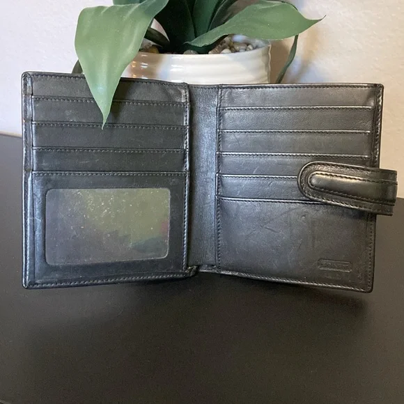 Vintage Coach Black Woven Leather Wallet - Picture 7 of 16